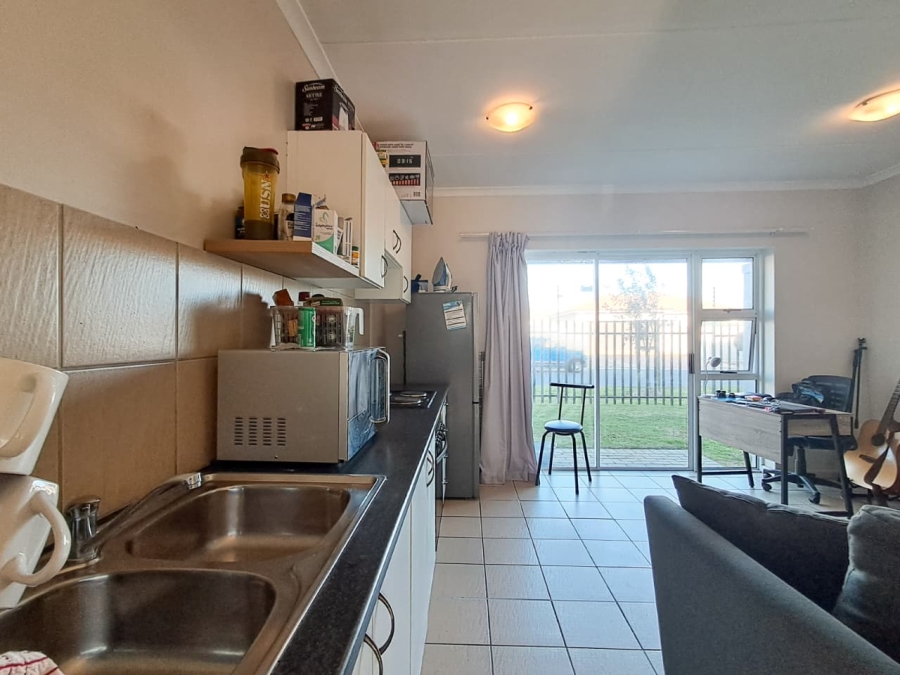 To Let 1 Bedroom Property for Rent in Kraaifontein East Western Cape